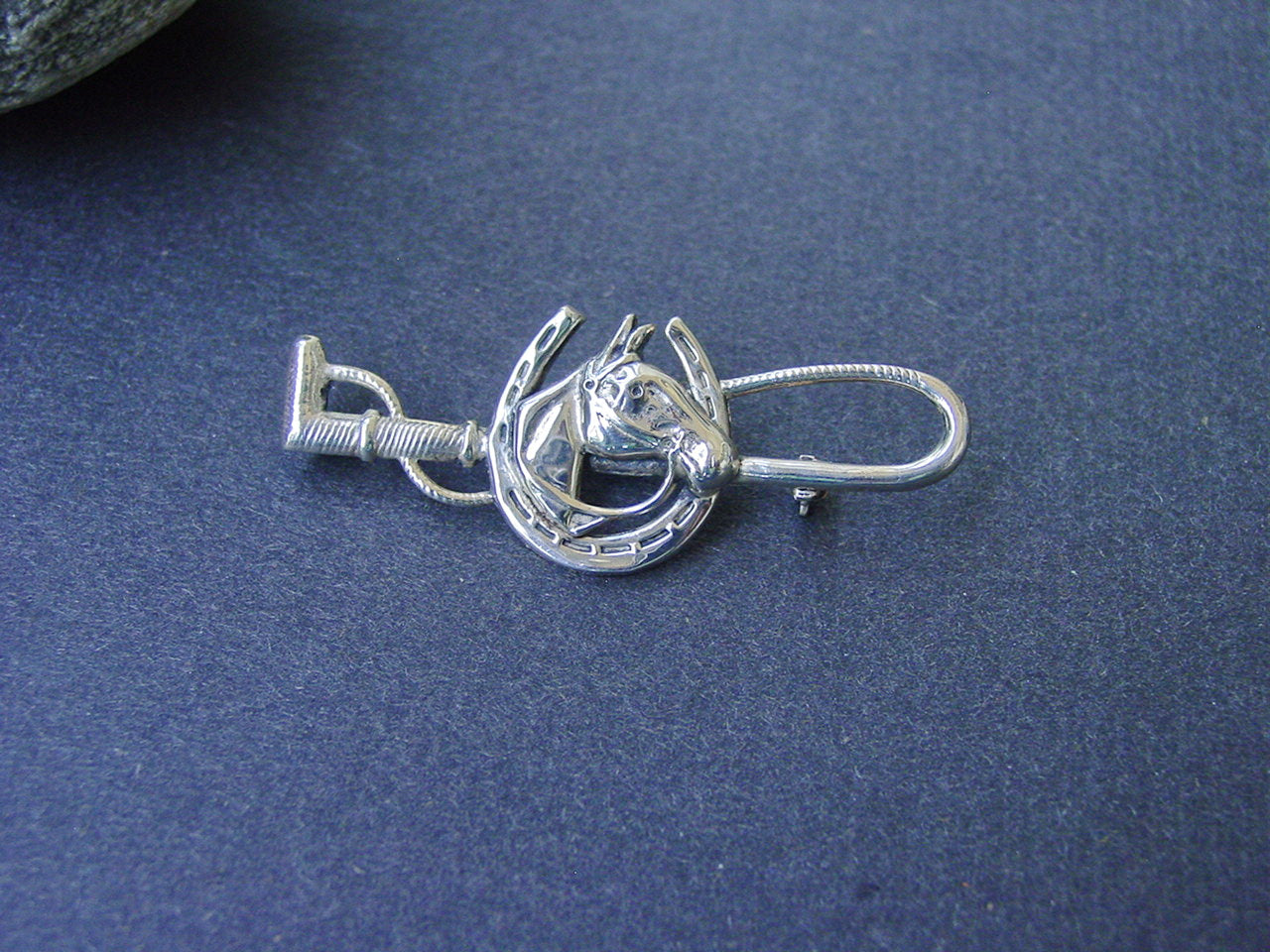 Horse Head on Horseshoe Pin Sterling Silver, Equestrian Jewelry #B116