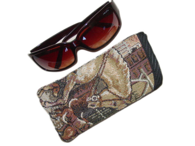 horse hunt scene sunglasses case 2c