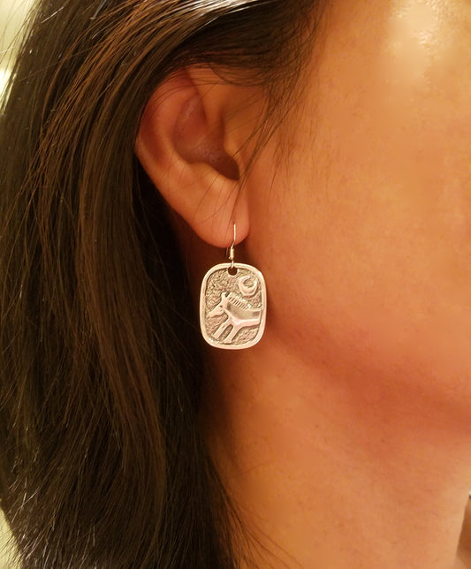 horseshoe moon earrings