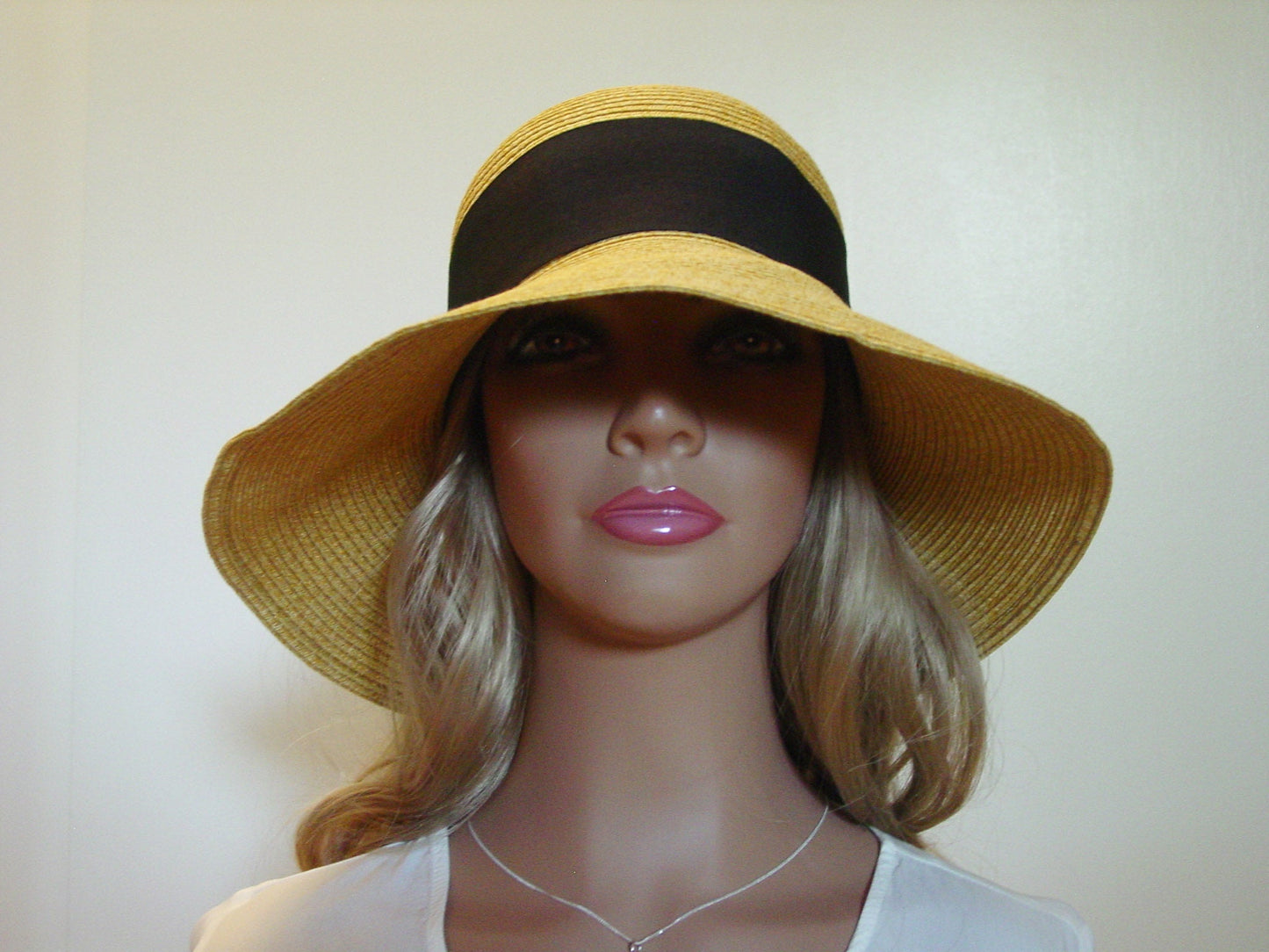 Women sun hat