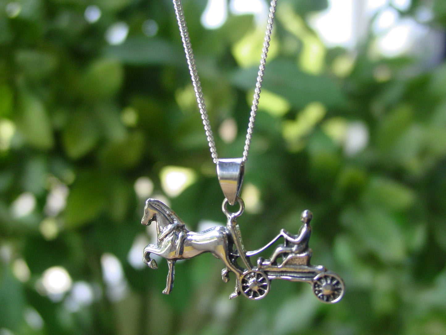 horse carriage horse pendant