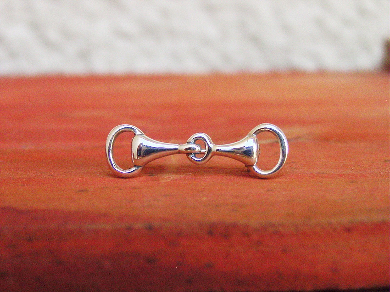 bit horse pin