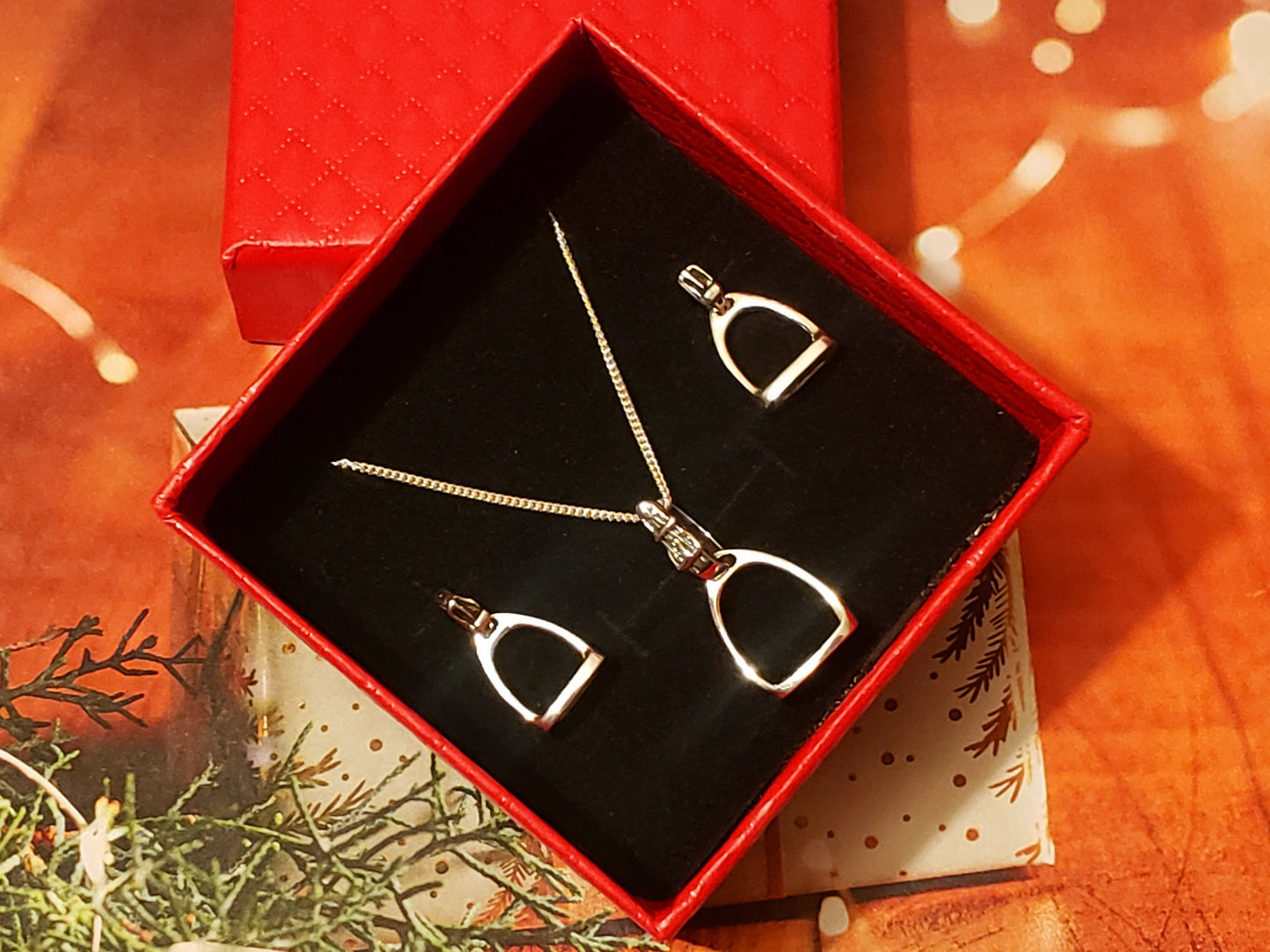 Stirrup Jewelry Gift set