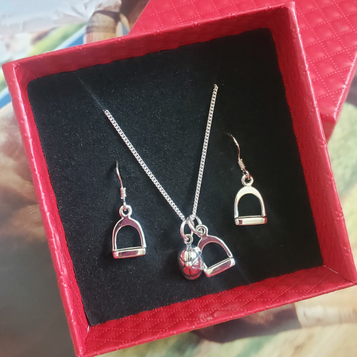 stirrup jewelry set