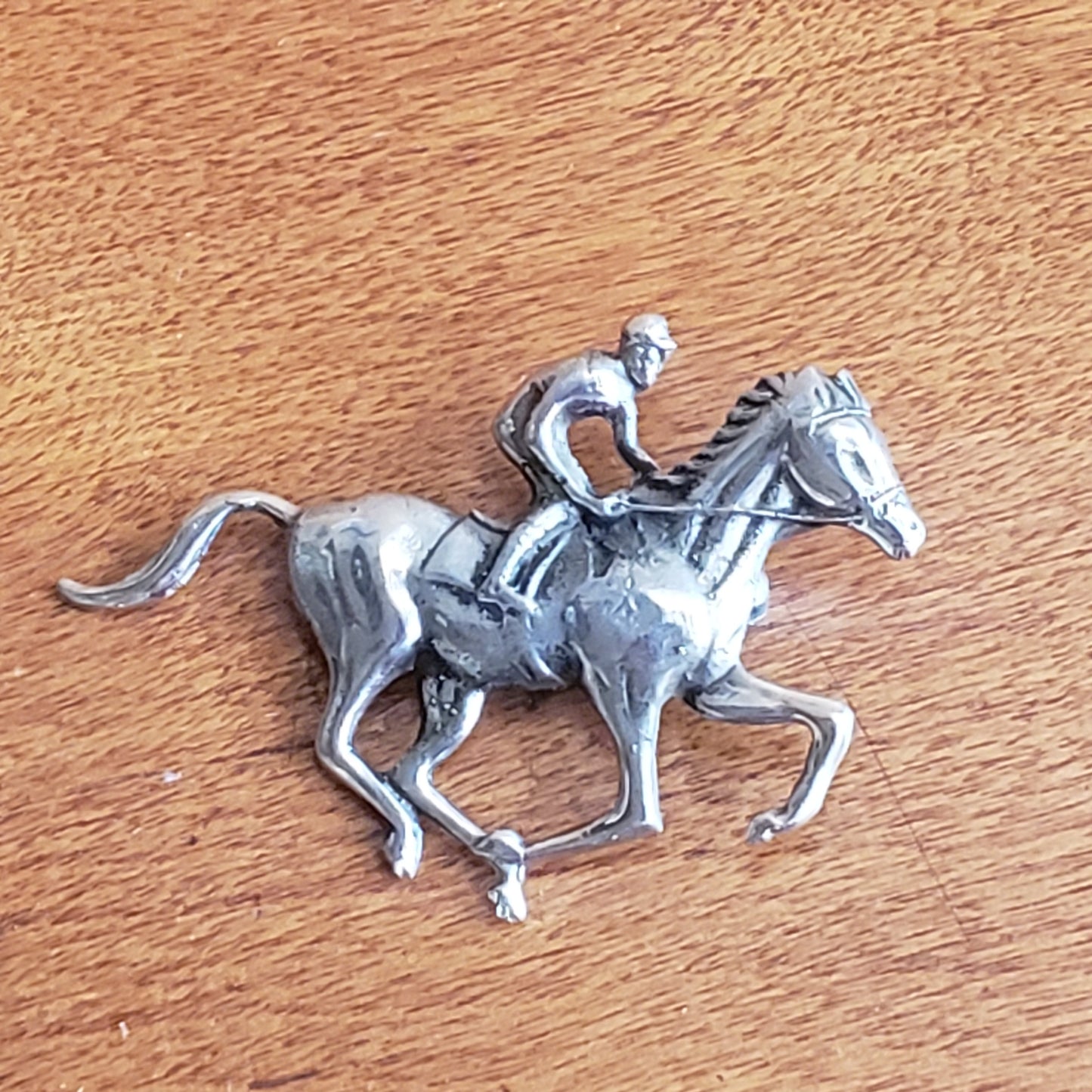 Horse Racing Brooch