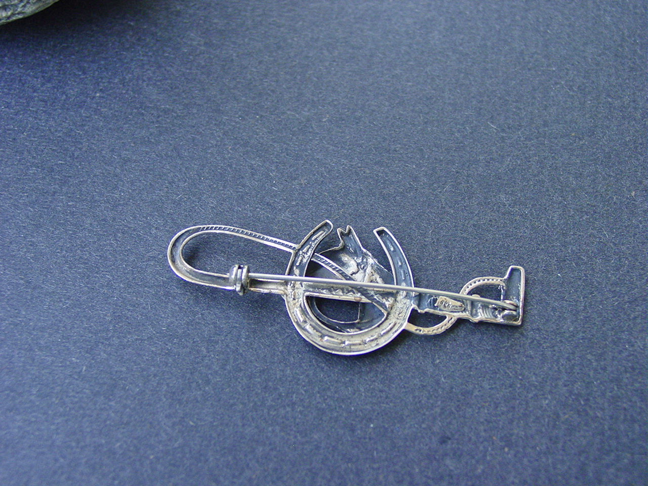 Horse Head on Horseshoe Pin Sterling Silver, Equestrian Jewelry #B116