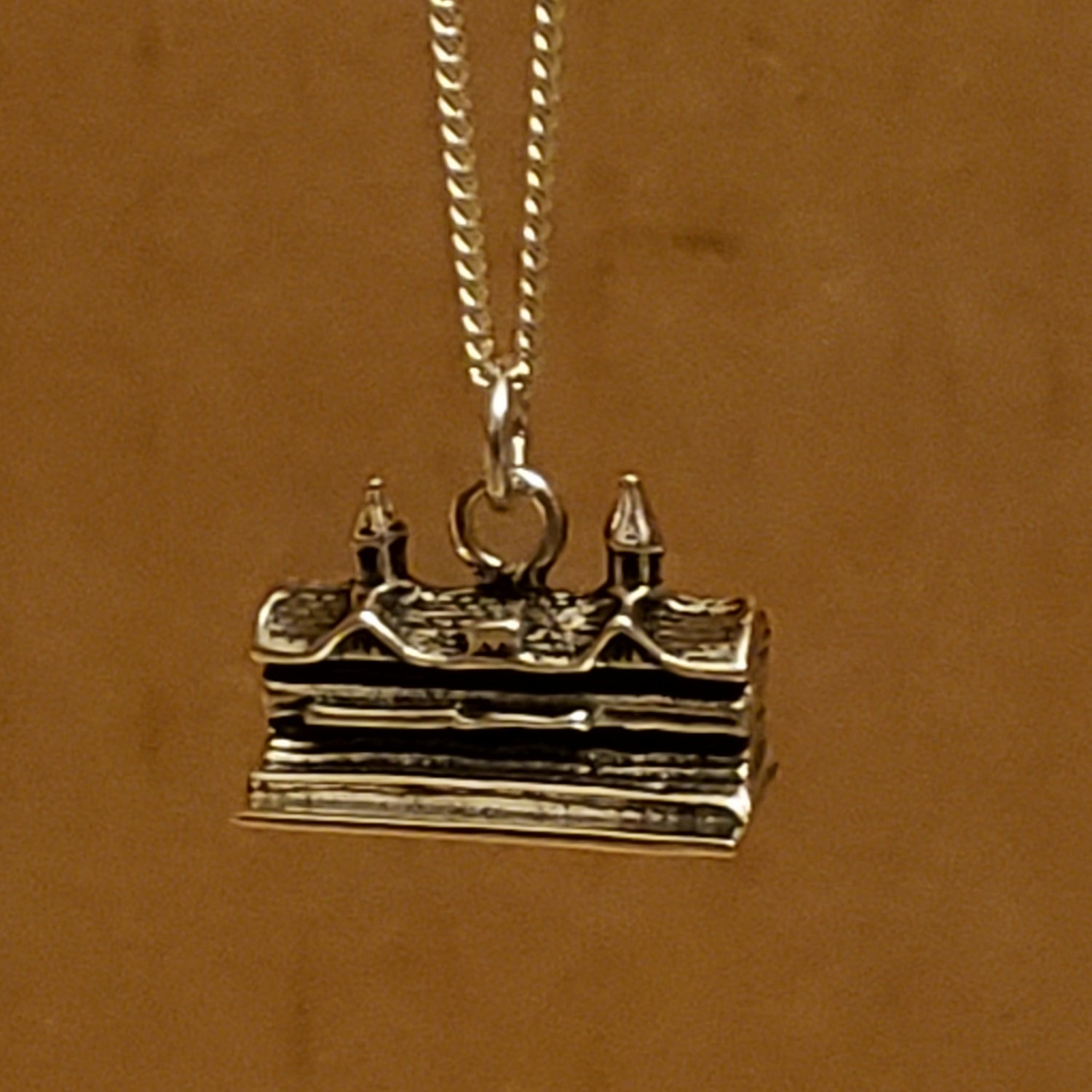 Horse Racing Churchill Downs Twin Spires Grandstand Pendant
