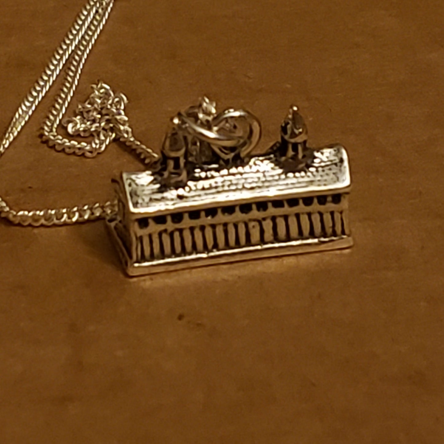 Horse Racing Churchill Downs Twin Spires Grandstand Pendant
