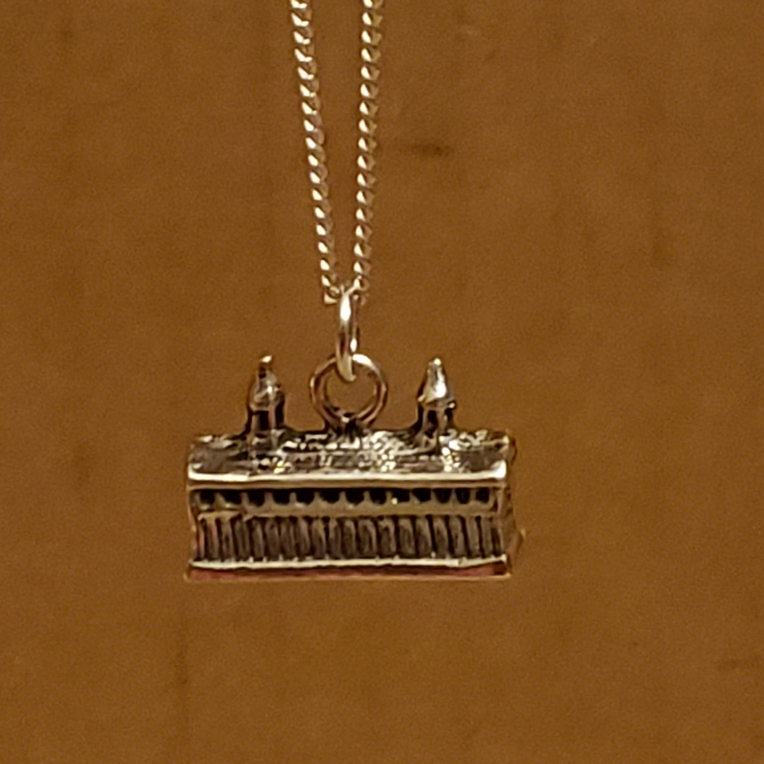 Horse Racing Churchill Downs Twin Spires Grandstand Pendant