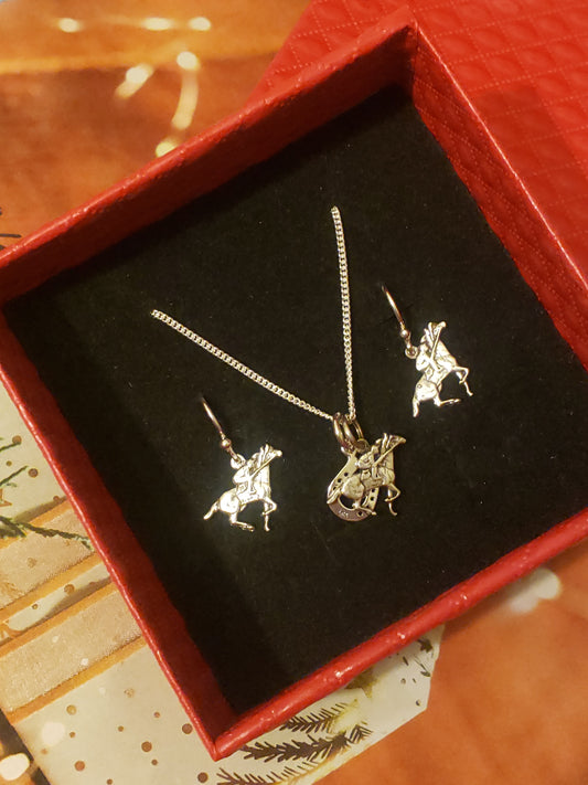 equestrian jewelry