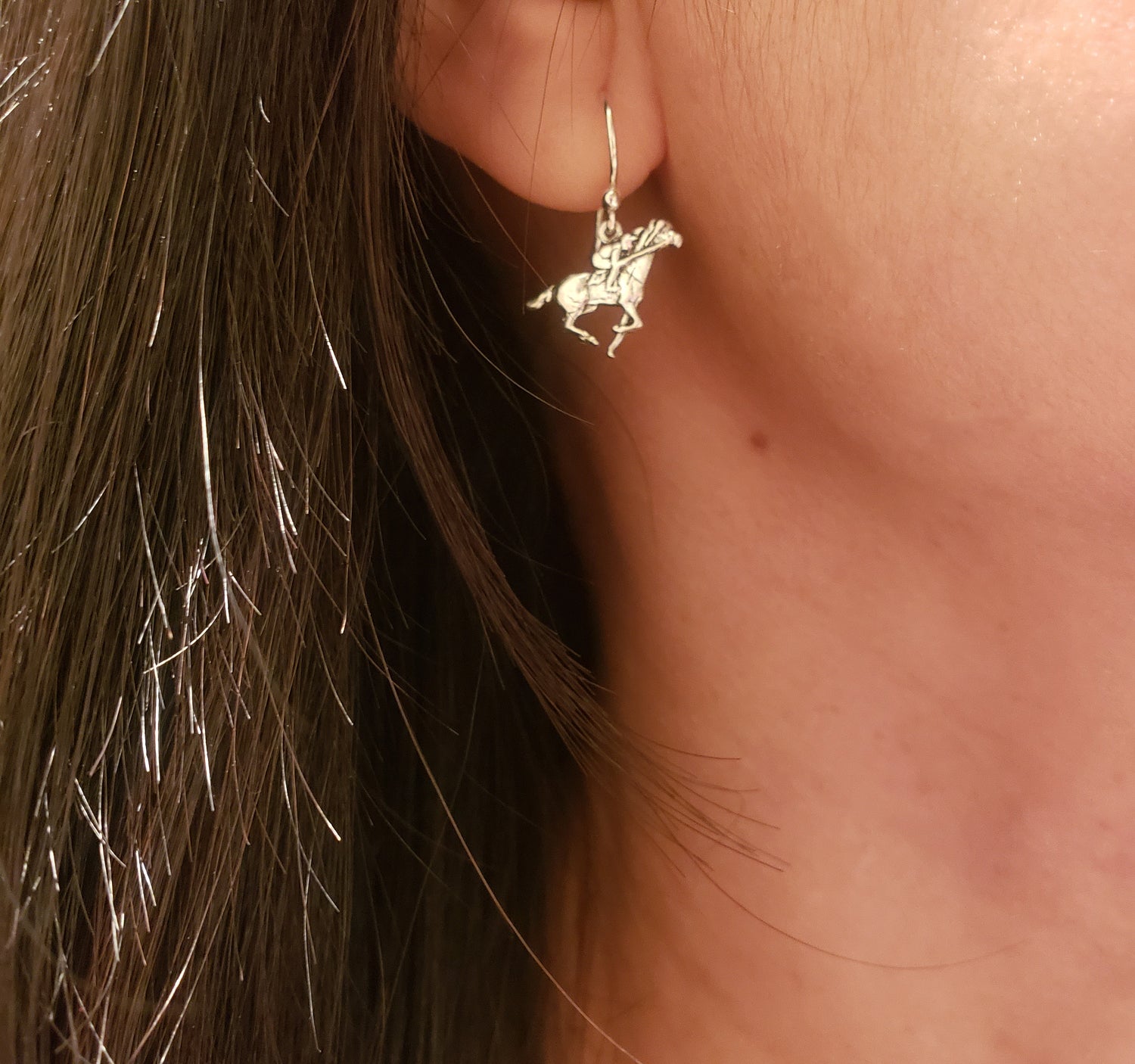 horse racing earrings