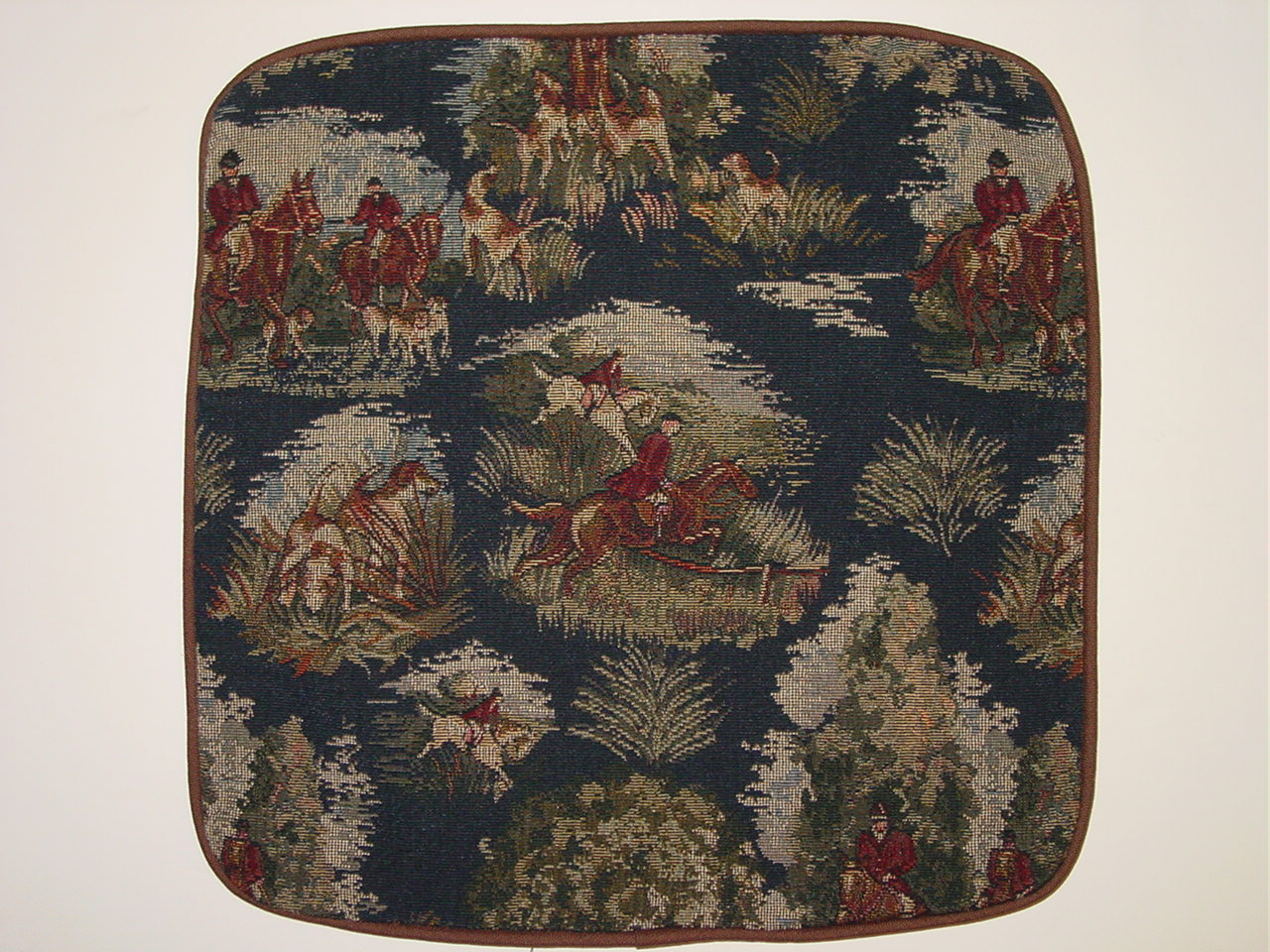 horse hunt scene pillow cases