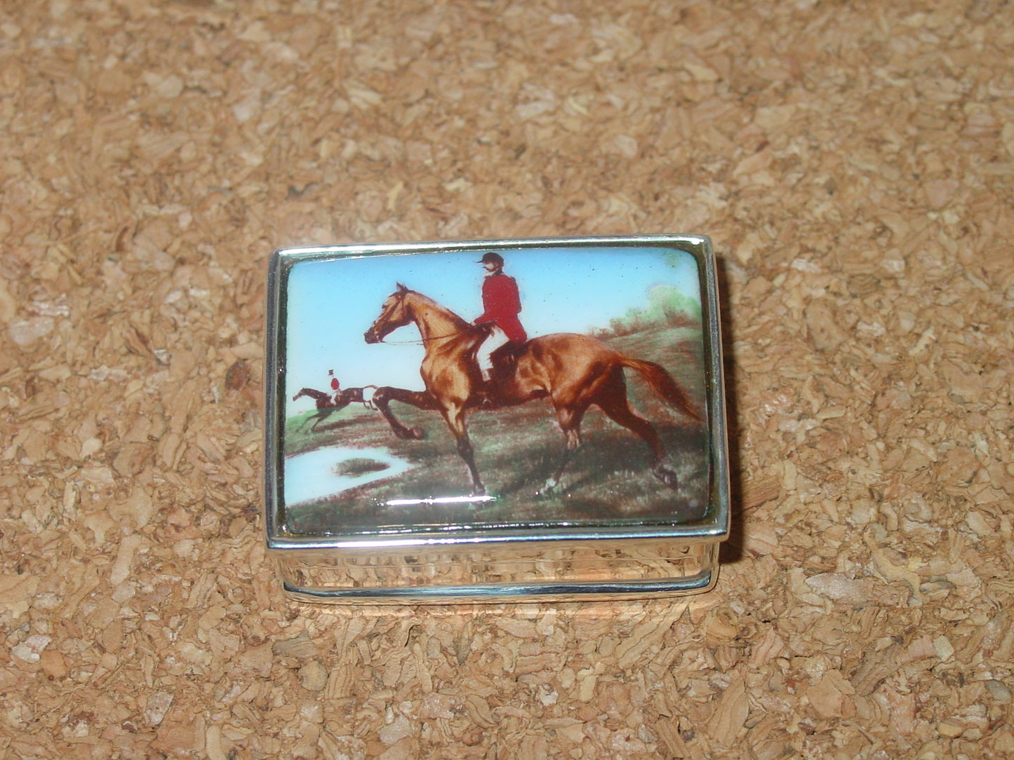 horse hunt scene sterling silver enamel pillbox