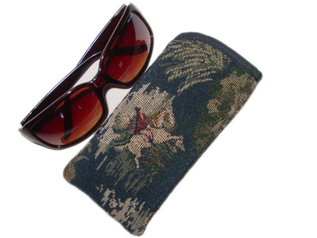 horse hunt scene sunglasses case 3b