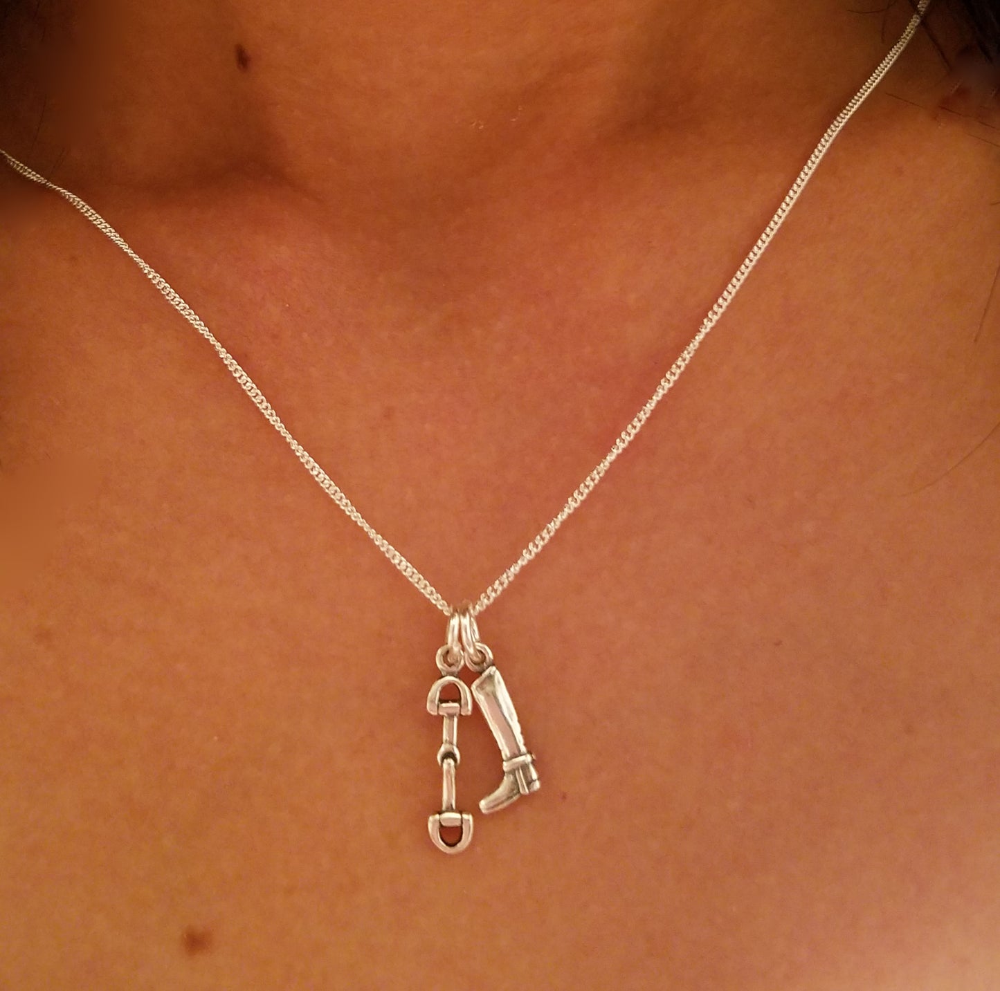 equestrian pendant