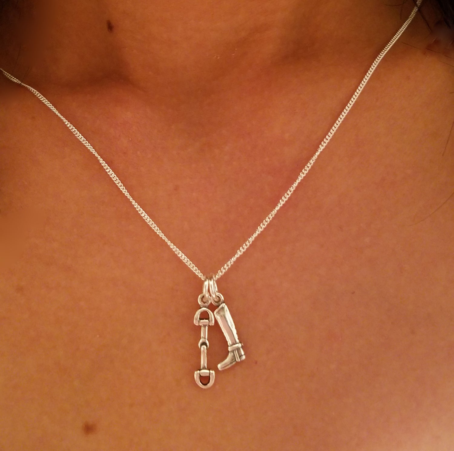 equestrian pendant