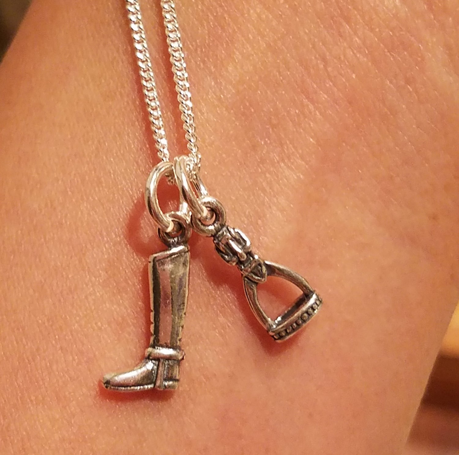 stirrup horse pendant