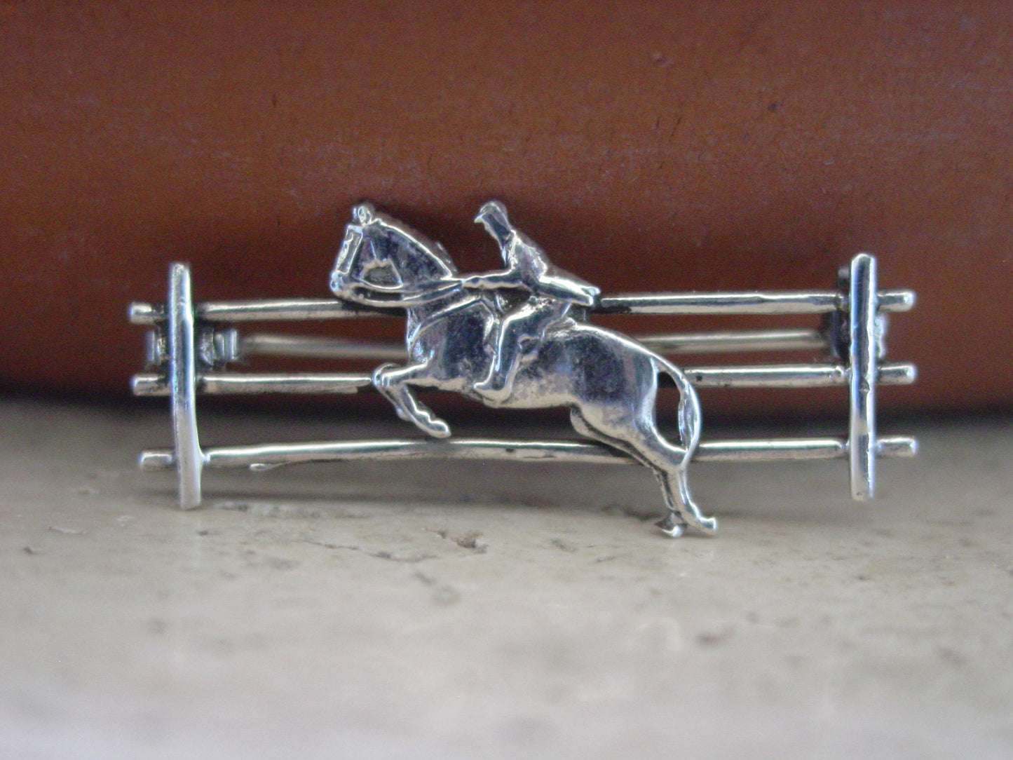 horse jumper brooch