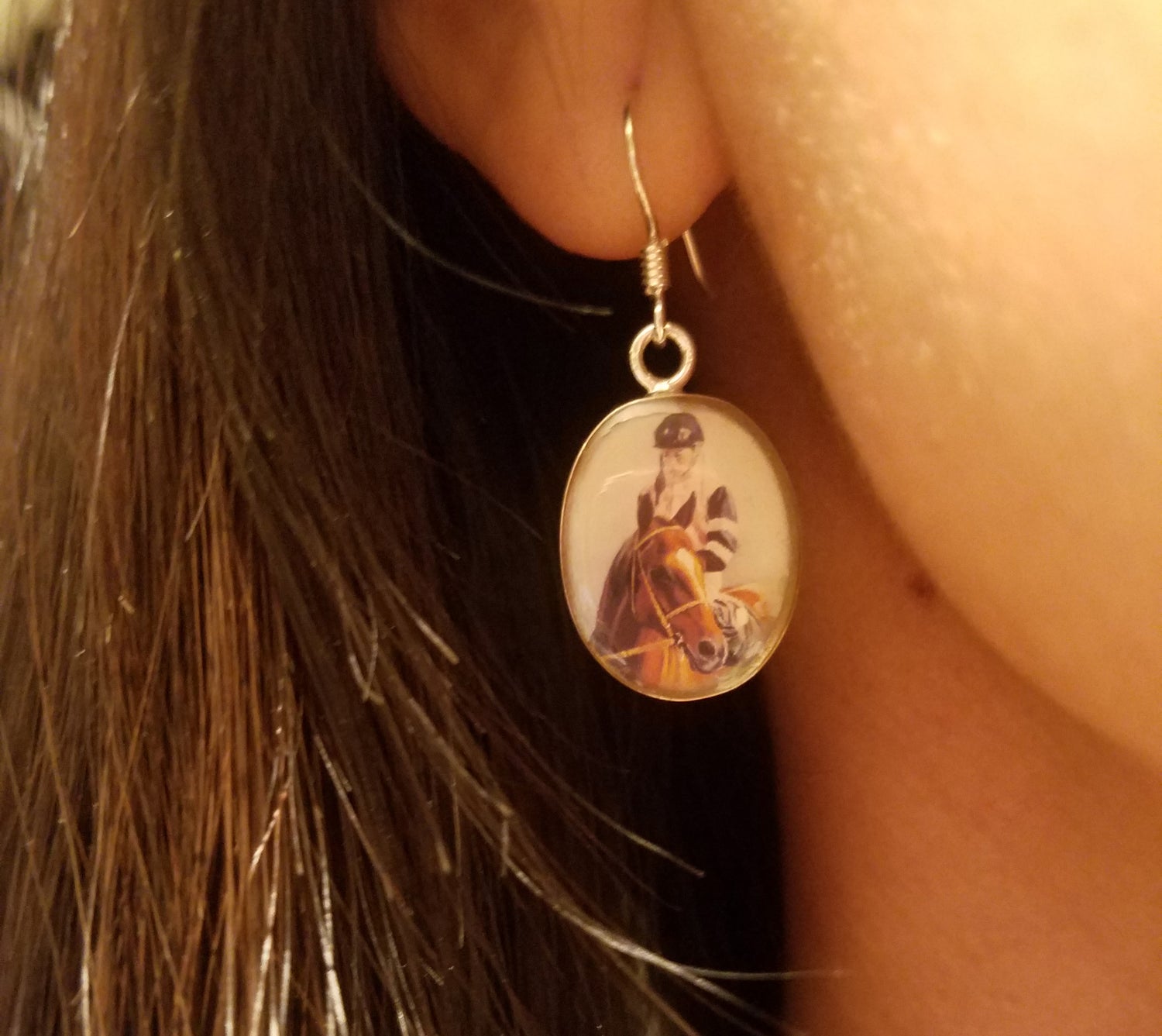 horse racing earrings