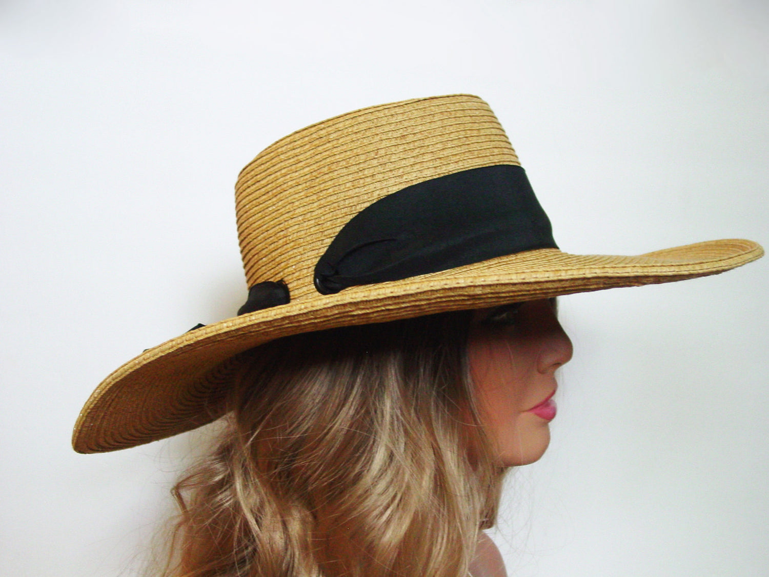 Equestrian women sun hat