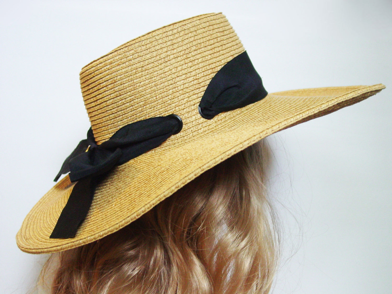 Wide brim western sun hat