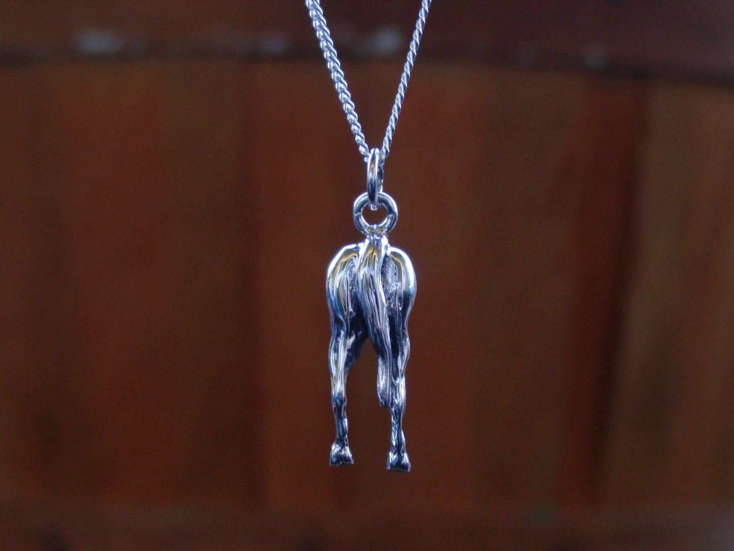 back side horse pendant