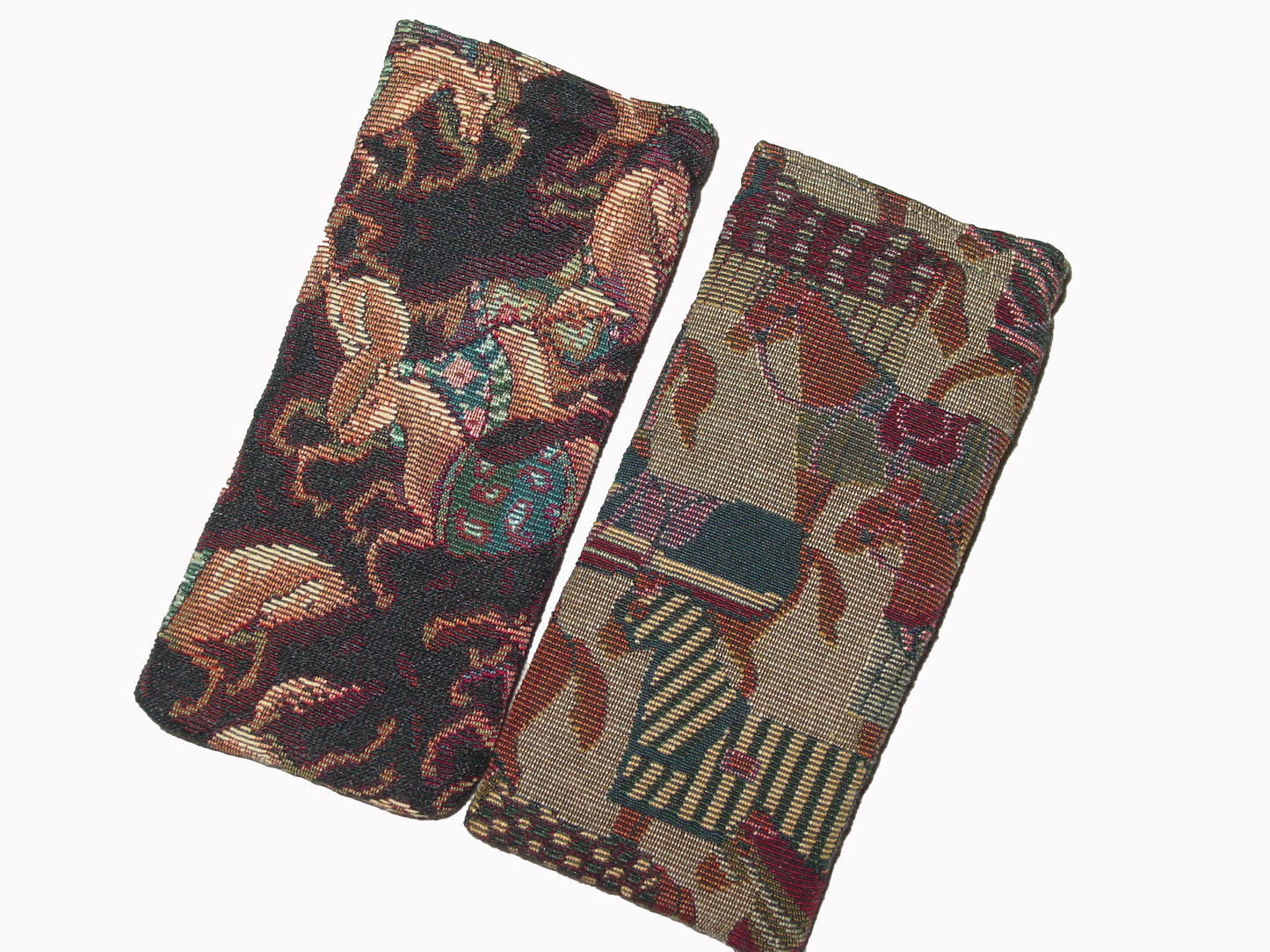 equestrian blanket glasses case
