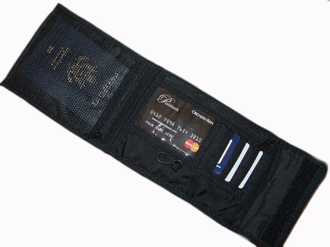 string wallet