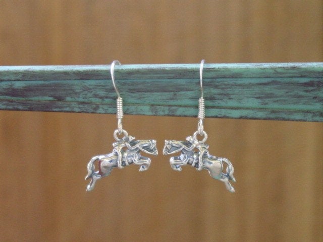 hunter jumper earrings