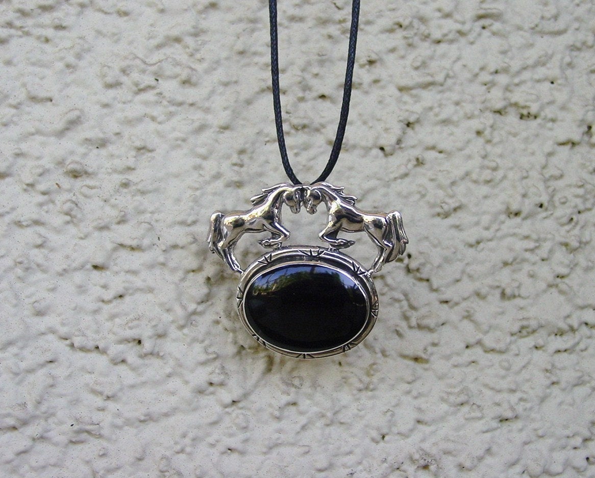 onyx horse jewelry