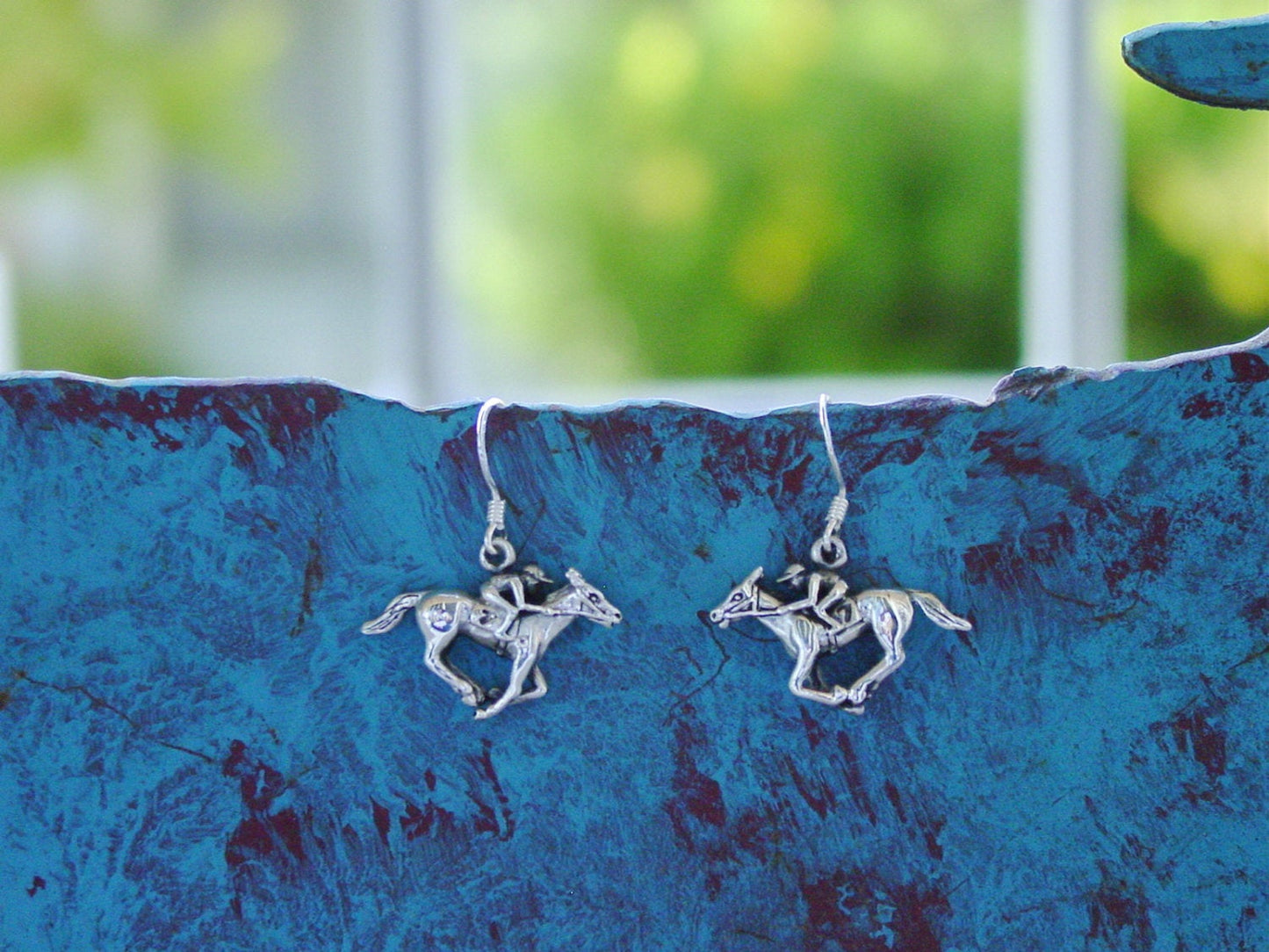 Horse racing earrings