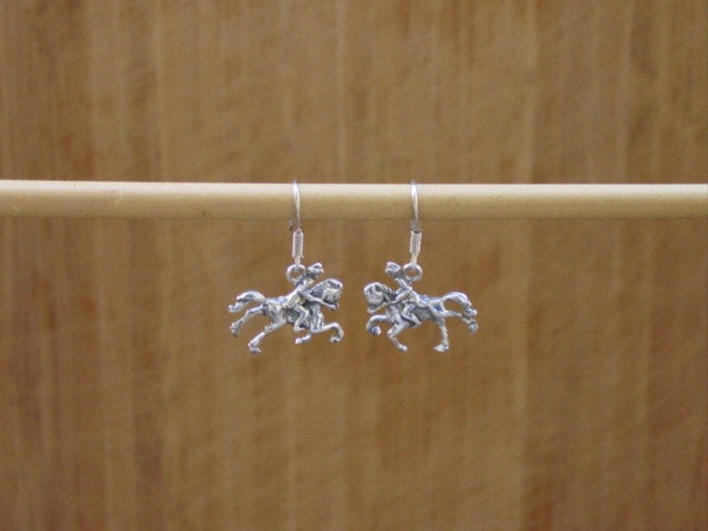 gaited walking horse earrings