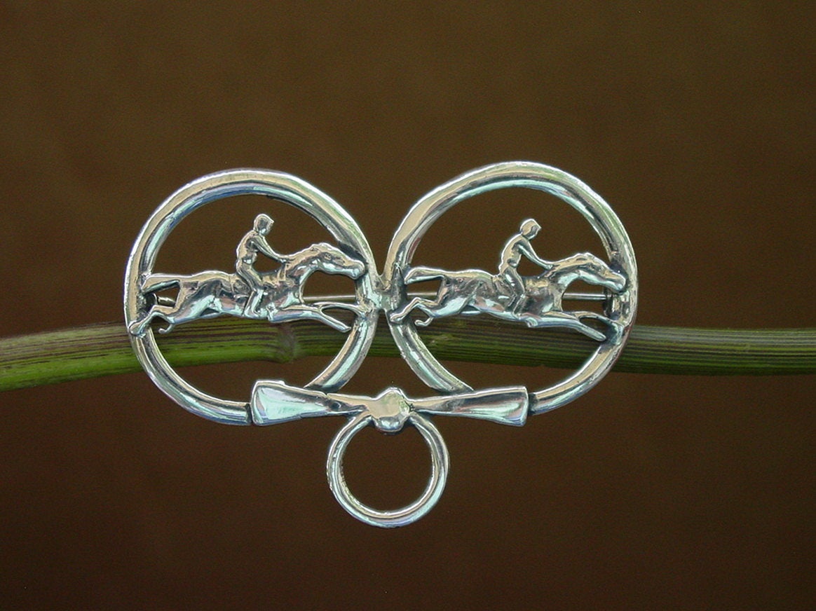 racehorse silver pin