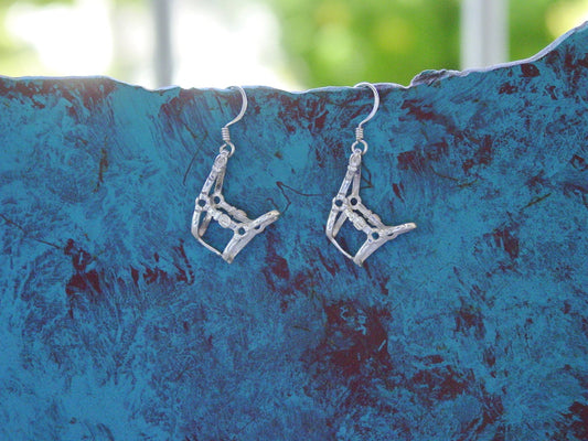 halter horse earrings