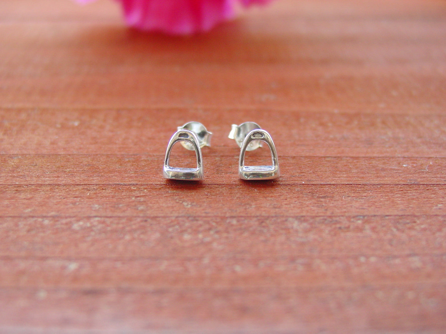 stirrup horse earrings