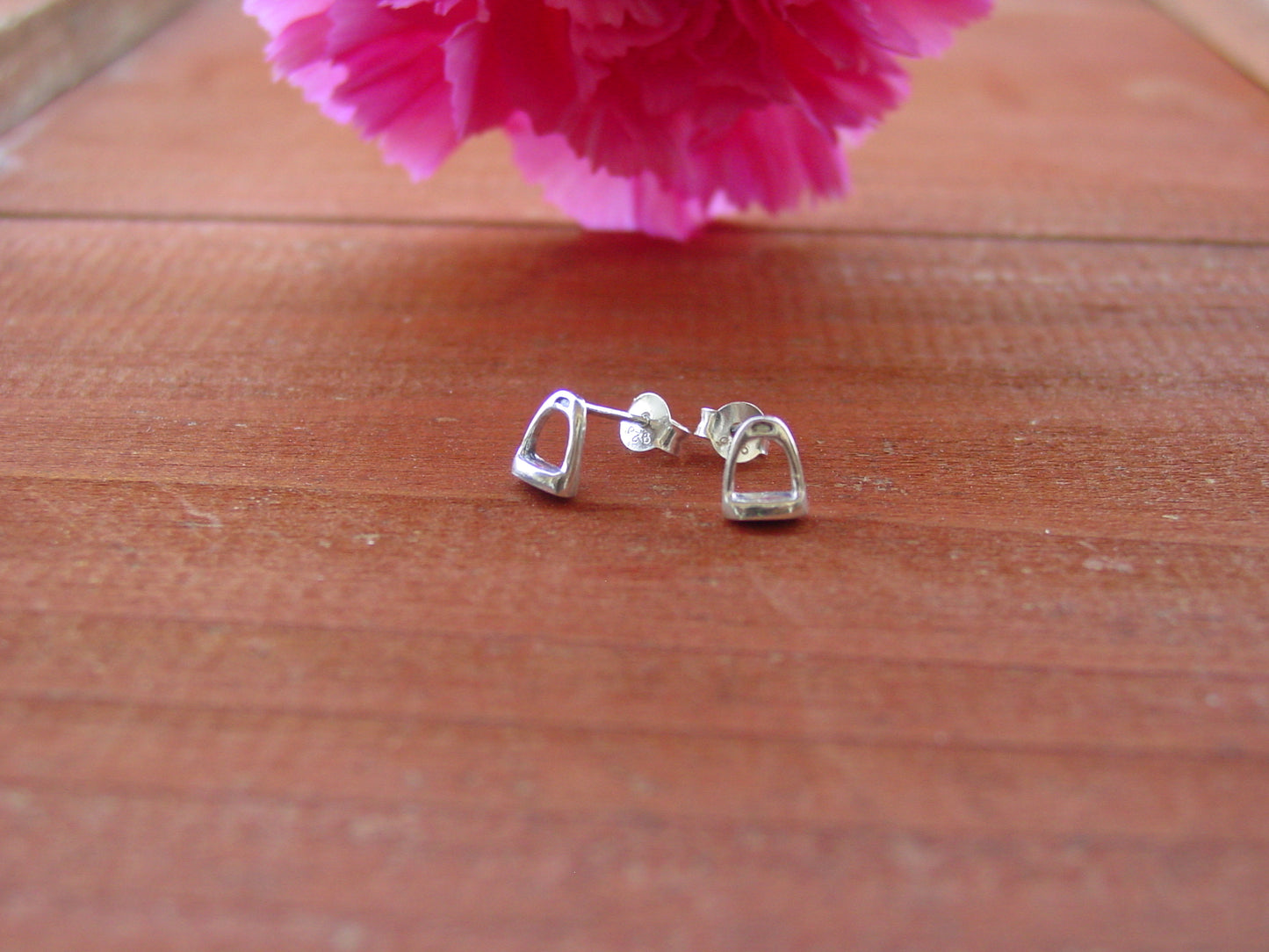 stirrup horse jewelry