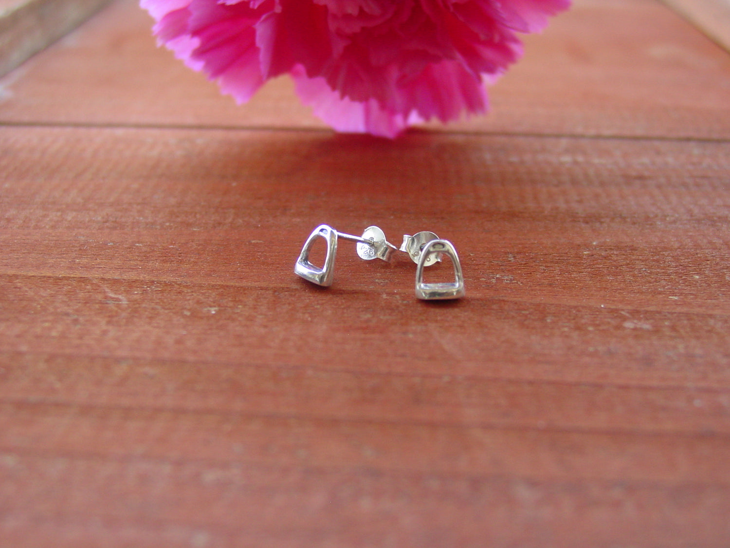 stirrup horse jewelry